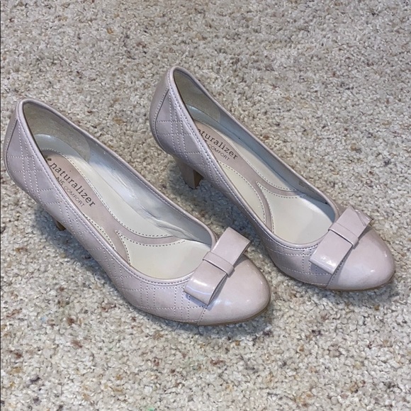 NWOT Naturalizer heels - Picture 4 of 4